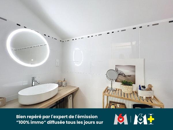 Maison 330 m² à Jassans-Riottier