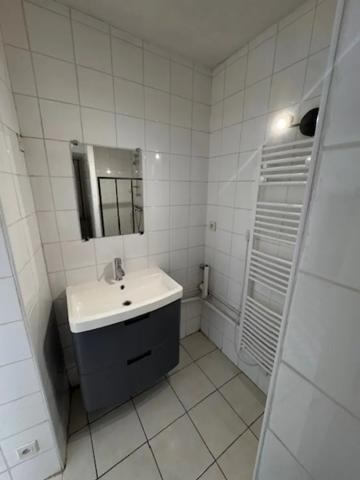 EXCLUSIVITE - T1