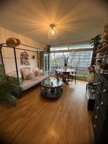 APPARTEMENT 2 PIECES 52.86 M2 AVEC GRAND BALCON