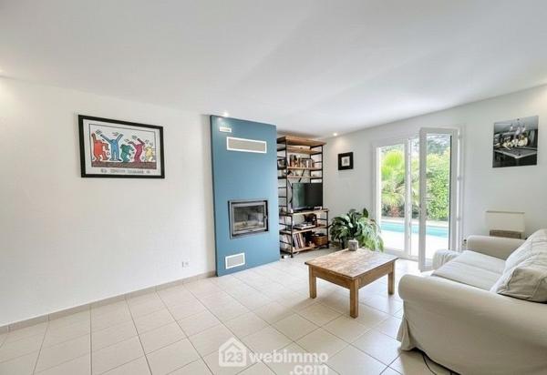 Villas 120 m² à Sainte-Maxime 83120