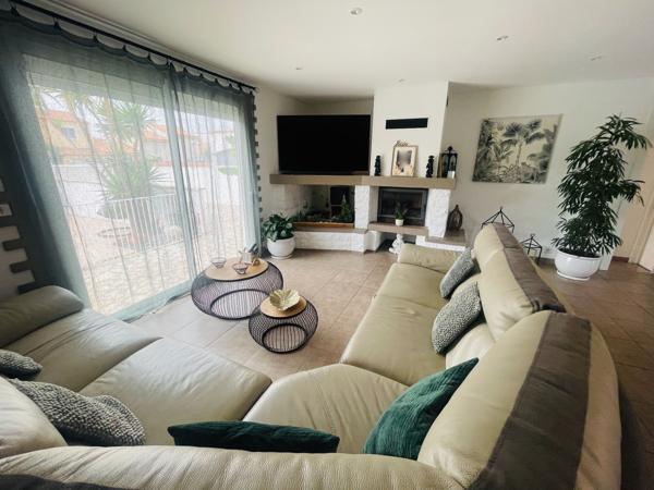 VILLA T6 + APPARTEMENT T2 INDEPENDANT