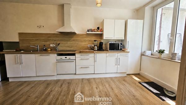 Maison 107.42 m² à Mirepeix 64800