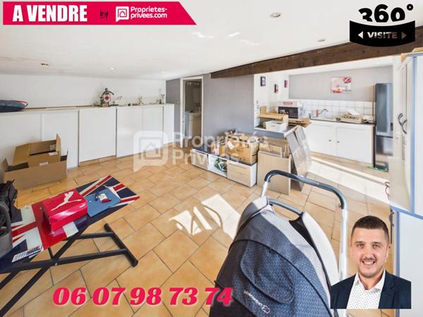 Grande maison avec terrain, garage et deux logements indépendants