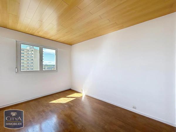Appartement à louer 2 pièces 50.45m² Villeurbanne (69100)
