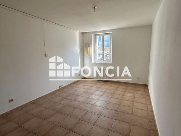 Location Studio 23.96 m² - 58 VIEILLE ROUTE DE LA GAVOTTE Les Pennes Mirabeau 13170