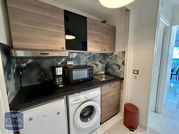 Appartement à louer 1 pièce 27.87m² Trouville-sur-Mer (14360)