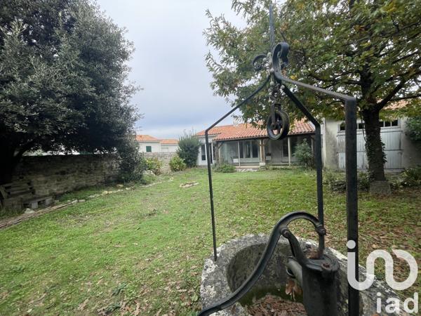 Maison traditionnelle 5 pièces de 85 m² à Sainte-Marie-de-Ré (17740)