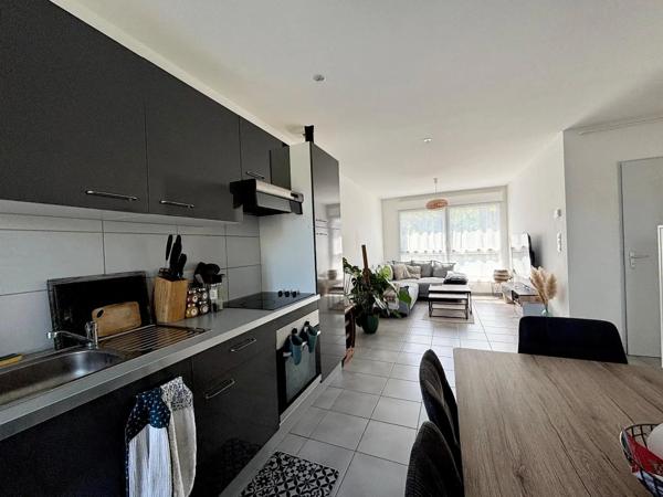 Appartement à louer 3 pièces 59.28m² Valentigney (25700)