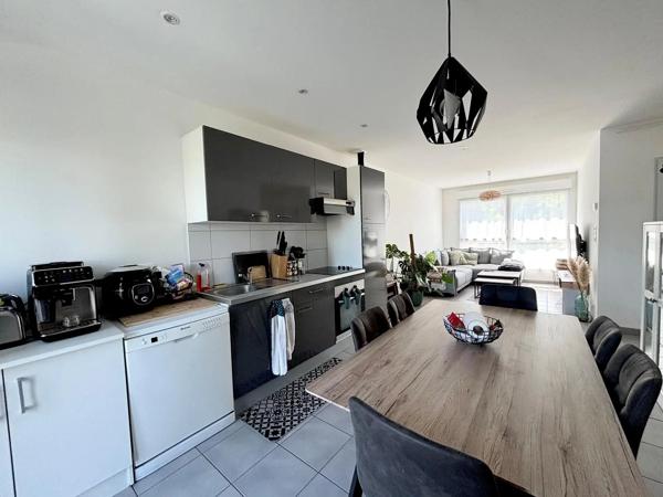 Appartement à louer 3 pièces 59.28m² Valentigney (25700)