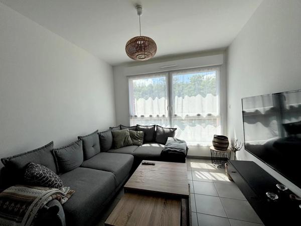 Appartement à louer 3 pièces 59.28m² Valentigney (25700)