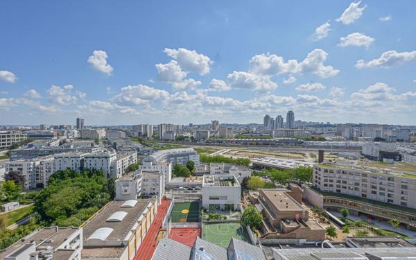 Appartement à vendre    1 pièce • 26,47 m2 Paris 18