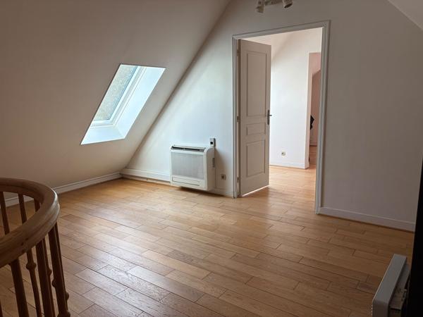 Maison Brunoy 8 pièces 215m²