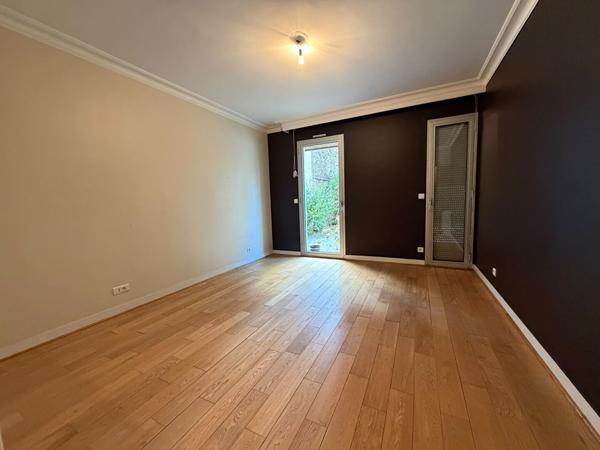 Maison Brunoy 8 pièces 215m²