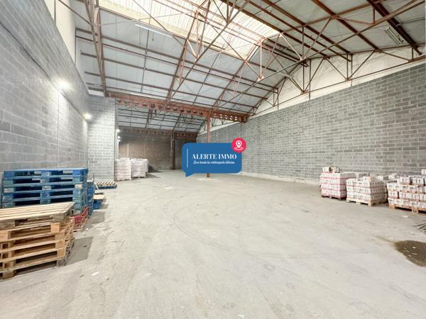 Hangar de 475 m2