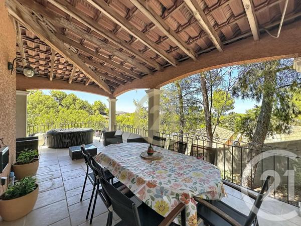 Maison à vendre  8 pièces - 193,32 m 2   BEAUCAIRE  - 30