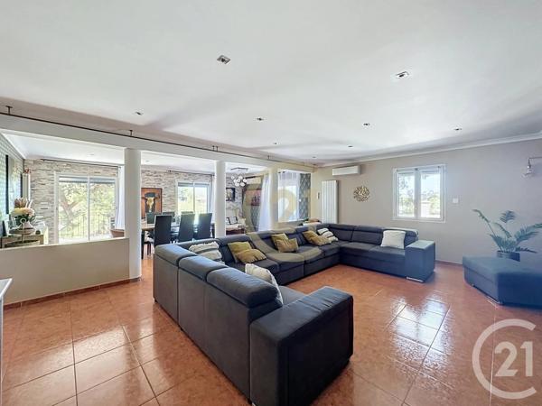 Maison à vendre  8 pièces - 193,32 m 2   BEAUCAIRE  - 30
