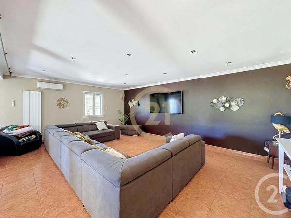 Maison à vendre  8 pièces - 193,32 m 2   BEAUCAIRE  - 30