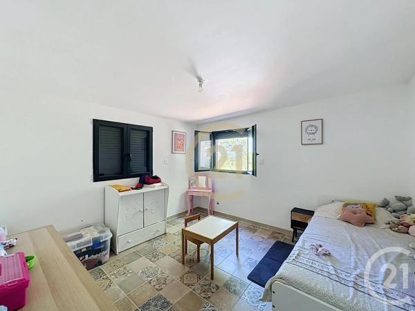 Maison à vendre  8 pièces - 193,32 m 2   BEAUCAIRE  - 30