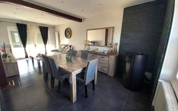 Maison à vendre    5 pièces •  Montceau-les-Mines