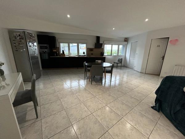 Location                                                      Appartement
                        
                     4 pièces                      114 m2                     à Rouvroy