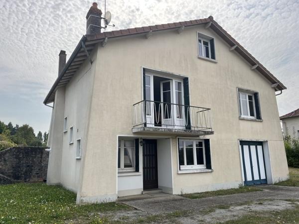 Maison à vendre |  Le Dorat |  6 pièces | 234 m²