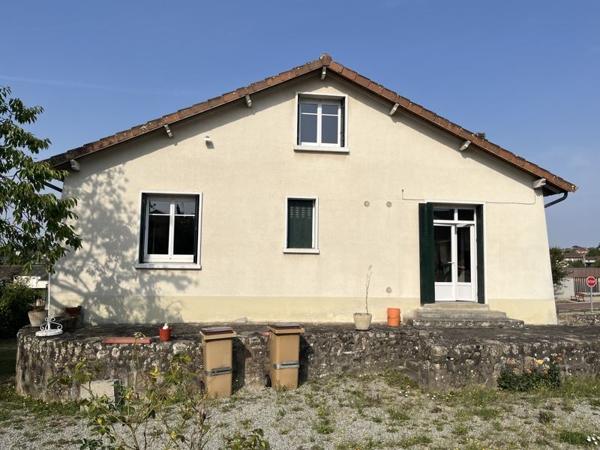 Maison à vendre |  Le Dorat |  6 pièces | 234 m²