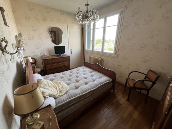 Maison à vendre |  Le Dorat |  6 pièces | 234 m²