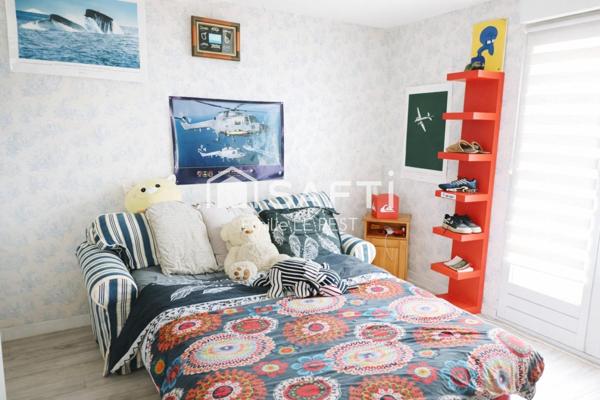 Une maison familiale au cœur d’un écrin de verdure