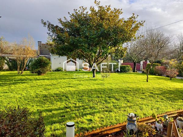 Une maison familiale au cœur d’un écrin de verdure