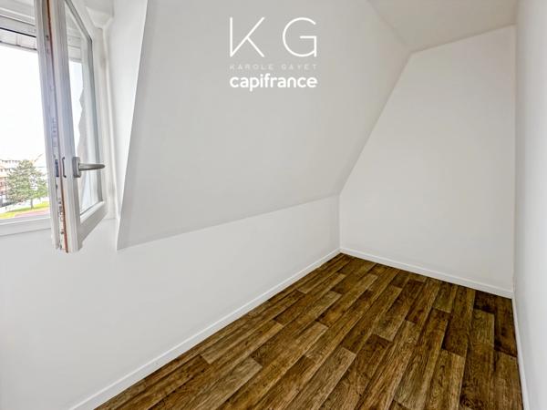 Villers-sur-Mer à 700 m de la plage, appartement à vendre 2 pièces 29 m2 dernier étage