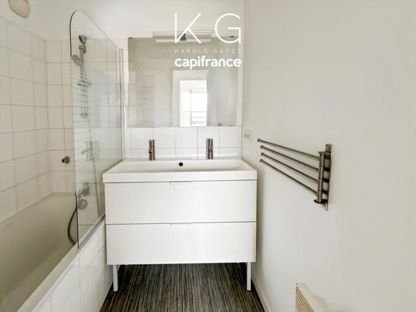 Villers-sur-Mer à 700 m de la plage, appartement à vendre 2 pièces 29 m2 dernier étage