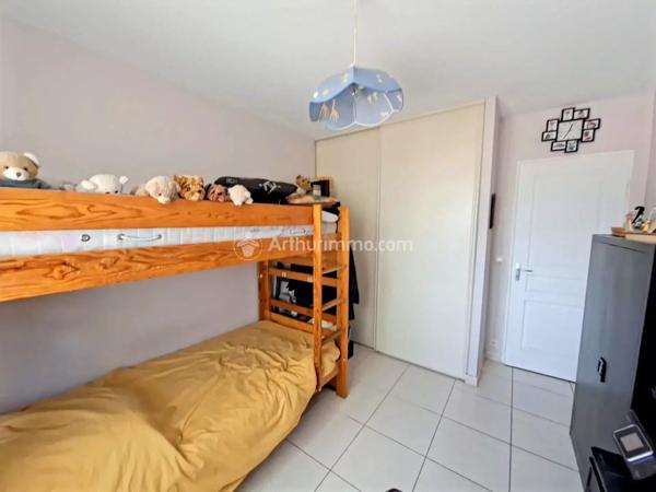 Vente                                                      Maison
                        
                     5 pièces                      90 m2                     à Aussillon
