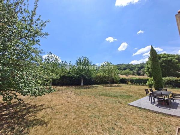 Vente                                                      Maison
                        
                     5 pièces                      90 m2                     à Aussillon