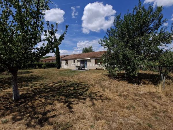 Vente                                                      Maison
                        
                     5 pièces                      90 m2                     à Aussillon