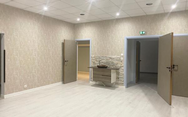 Immeuble à vendre    4 pièces •  Chaumont