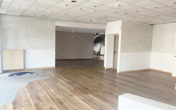 Immeuble à vendre    4 pièces •  Chaumont