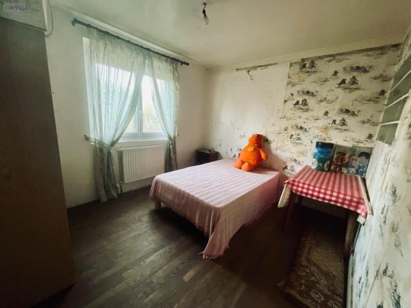 Maison rurale à vendre à Ambazac en Haute-Vienne (87240), ref : MGC/1168