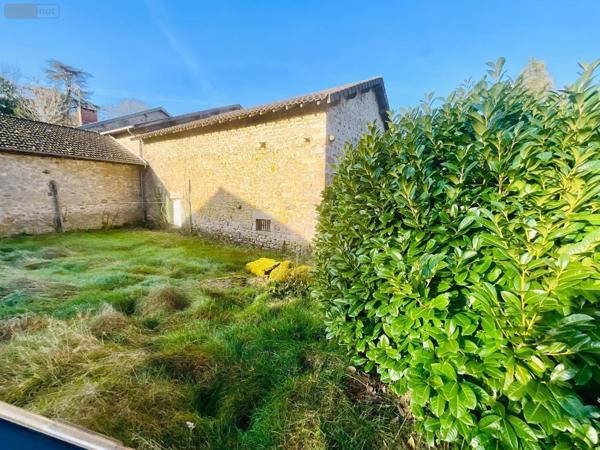Maison rurale à vendre à Ambazac en Haute-Vienne (87240), ref : MGC/1168