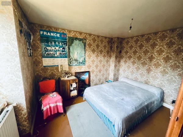 Maison rurale à vendre à Ambazac en Haute-Vienne (87240), ref : MGC/1168