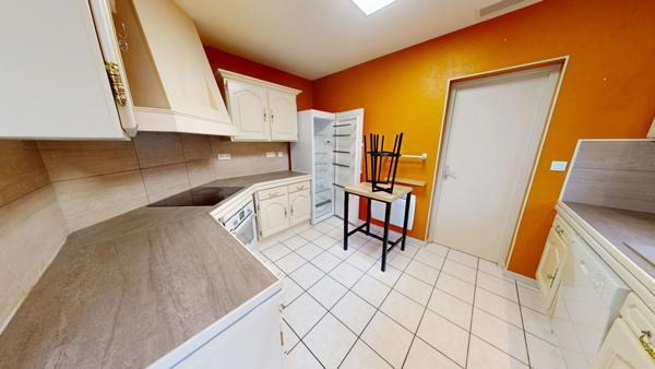 Maison familiale avec 2 garages