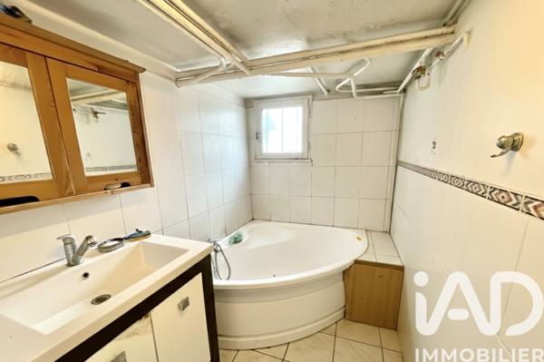 Maison à vendre 5 pièces 100 m² Villeneuve-le-Roi