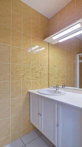 Maison à vendre à Tonneins - 7 pièces, 5 chambres et jardin spacieux