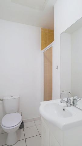 Maison à vendre à Tonneins - 7 pièces, 5 chambres et jardin spacieux