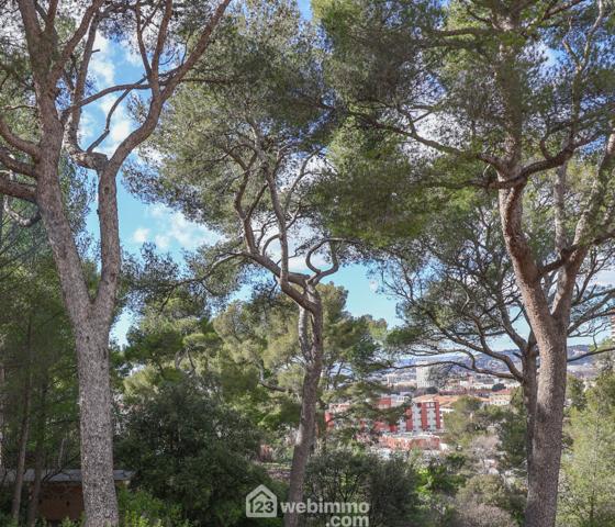 Maison 80 m² à Marseille 13009
