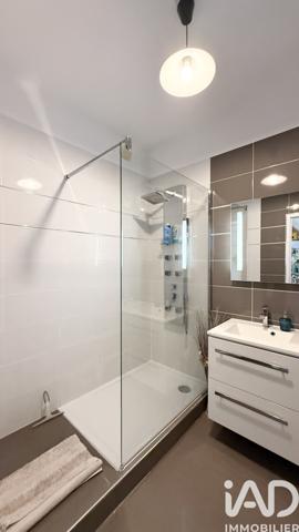 Appartement à vendre 3 pièces 78 m² Saint-Priest-en-Jarez