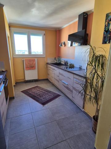 Appart dernier étage garage vue 95 m2 Alès (30100)