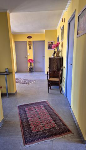 Appart dernier étage garage vue 95 m2 Alès (30100)