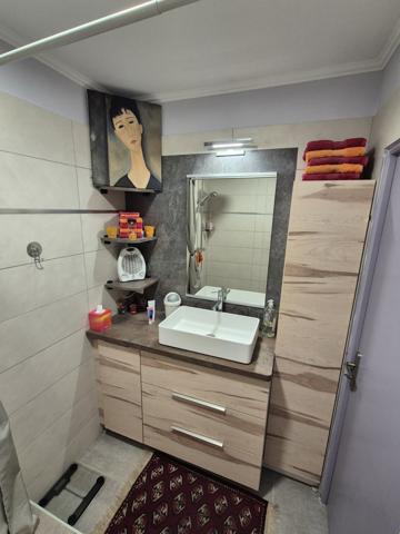 Appart dernier étage garage vue 95 m2 Alès (30100)
