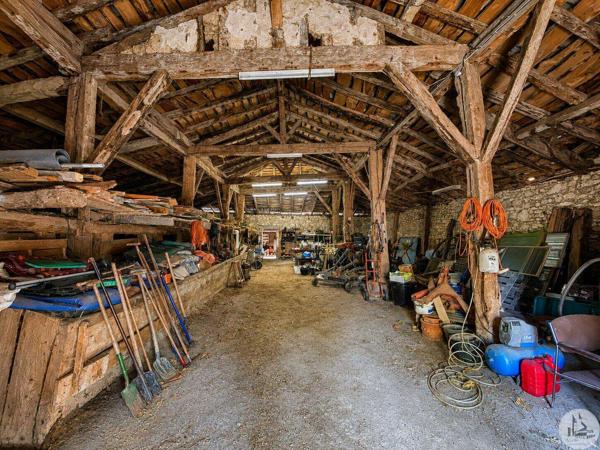 Ancienne ferme à la campagne proche Castillonnes
