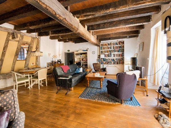 Ancienne ferme à la campagne proche Castillonnes